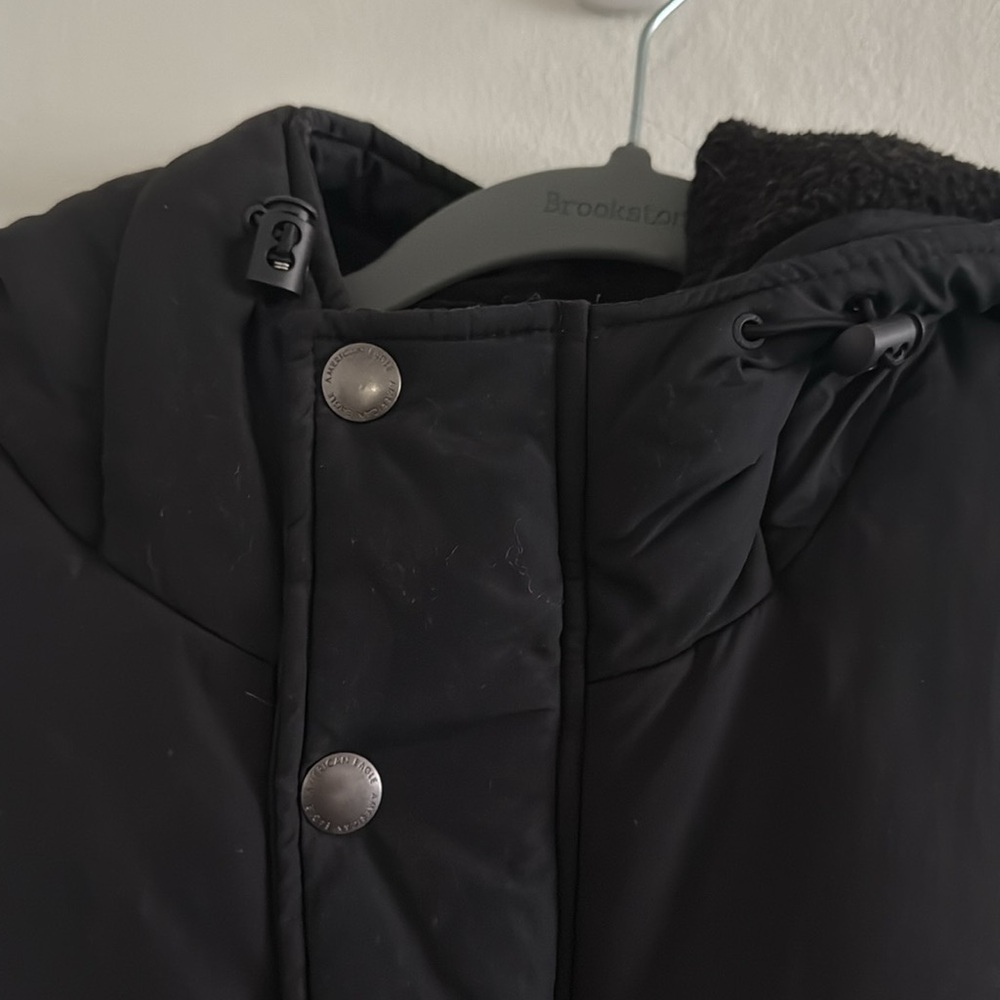 American Eagle Black Puffer Jacket - image 2